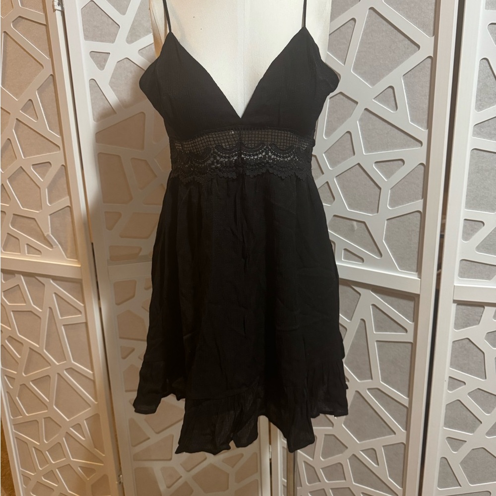 Nordstrom Rack Love Tree Black Smocked Dress